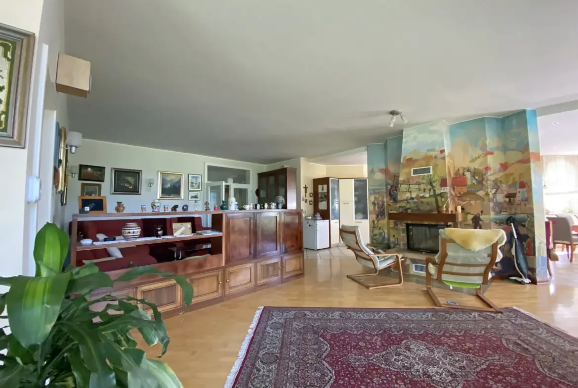 Bled area – A spectacular house with a lovely garden and a great view in Begunje