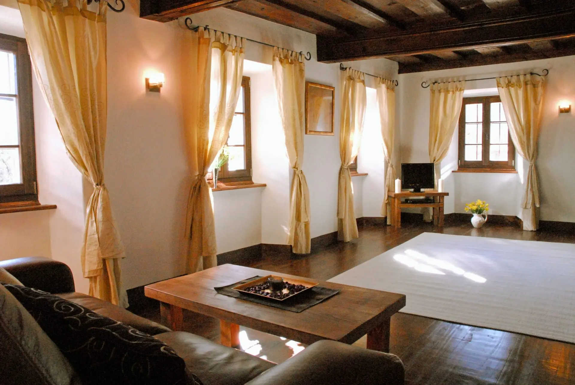 (c)Oliver Rohkamm Škofja Loka Area – Beautiful Boutique Hotel