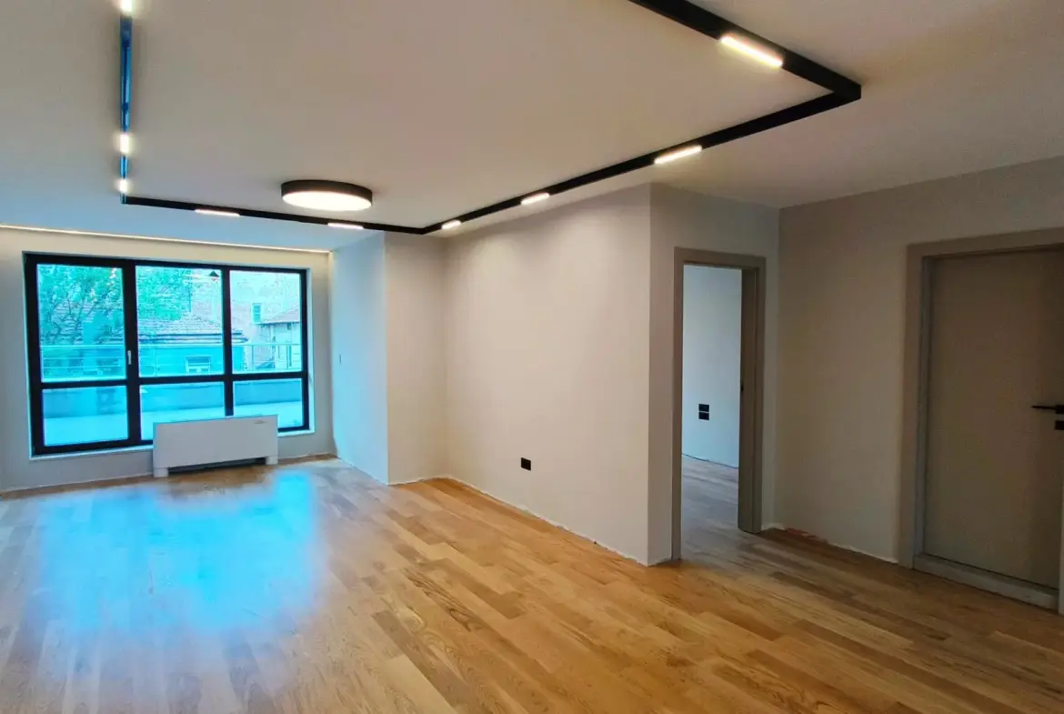 Spacious and fully furnished new apartment in the central part of Sofia