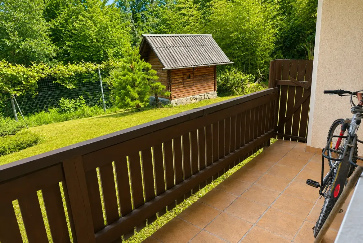 Bled area – Idyllic Detached Cottage in a Forest Clearing