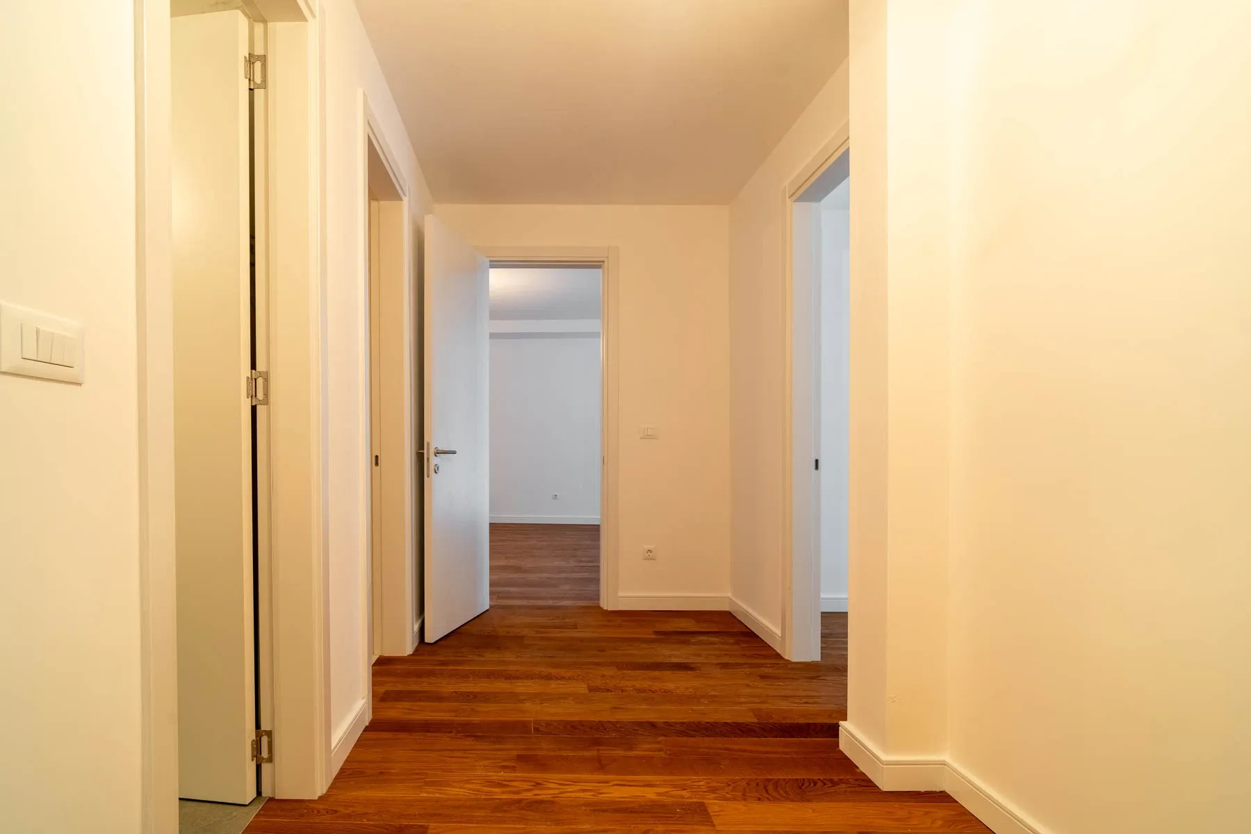 11-1-2 2-Bedroom Apartment, 128 m² – Loznička, Vracar, Belgrade