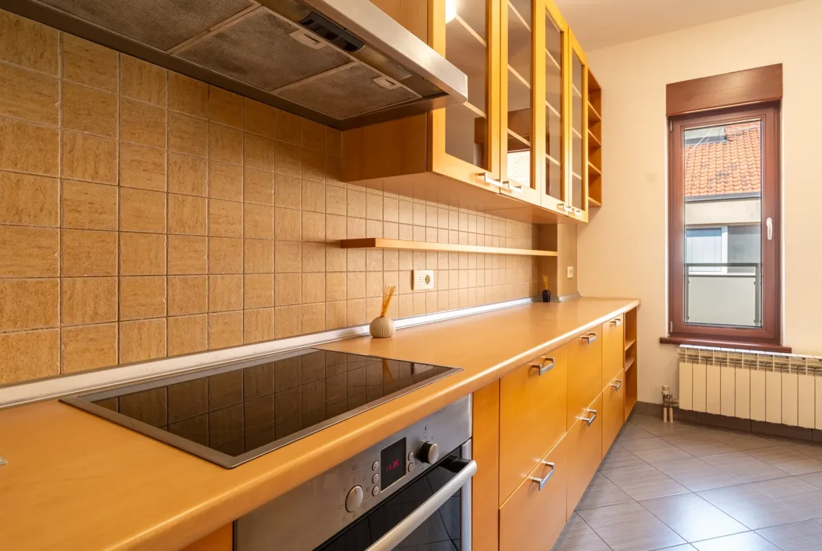 5-Bedroom Apartment, 193 m² – Koče Kapetana, Vračar, Belgrade