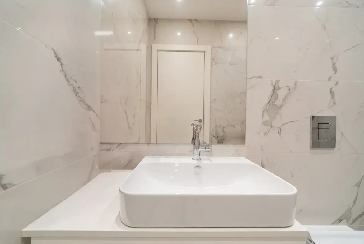2-Bedroom Apartment, 95 m² – West 65 Tower, Novi Beograd, Belgrade
