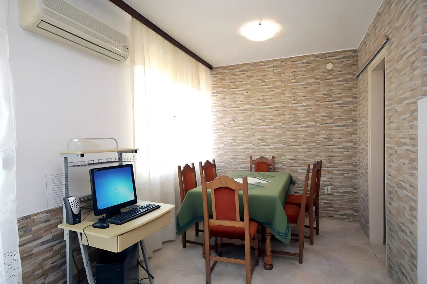 Villa with swimming pool on a plot of 1200m2, Katun Reževići, Budva