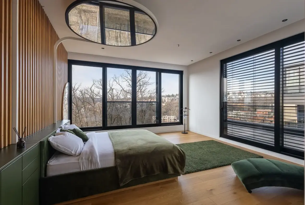 3-Bedroom Apartment, 184 m² – Green Hill, Savski venac, Belgrade