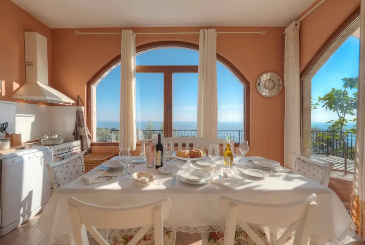 Authentic villa with pool and panoramic sea view, Zagora, Kotor