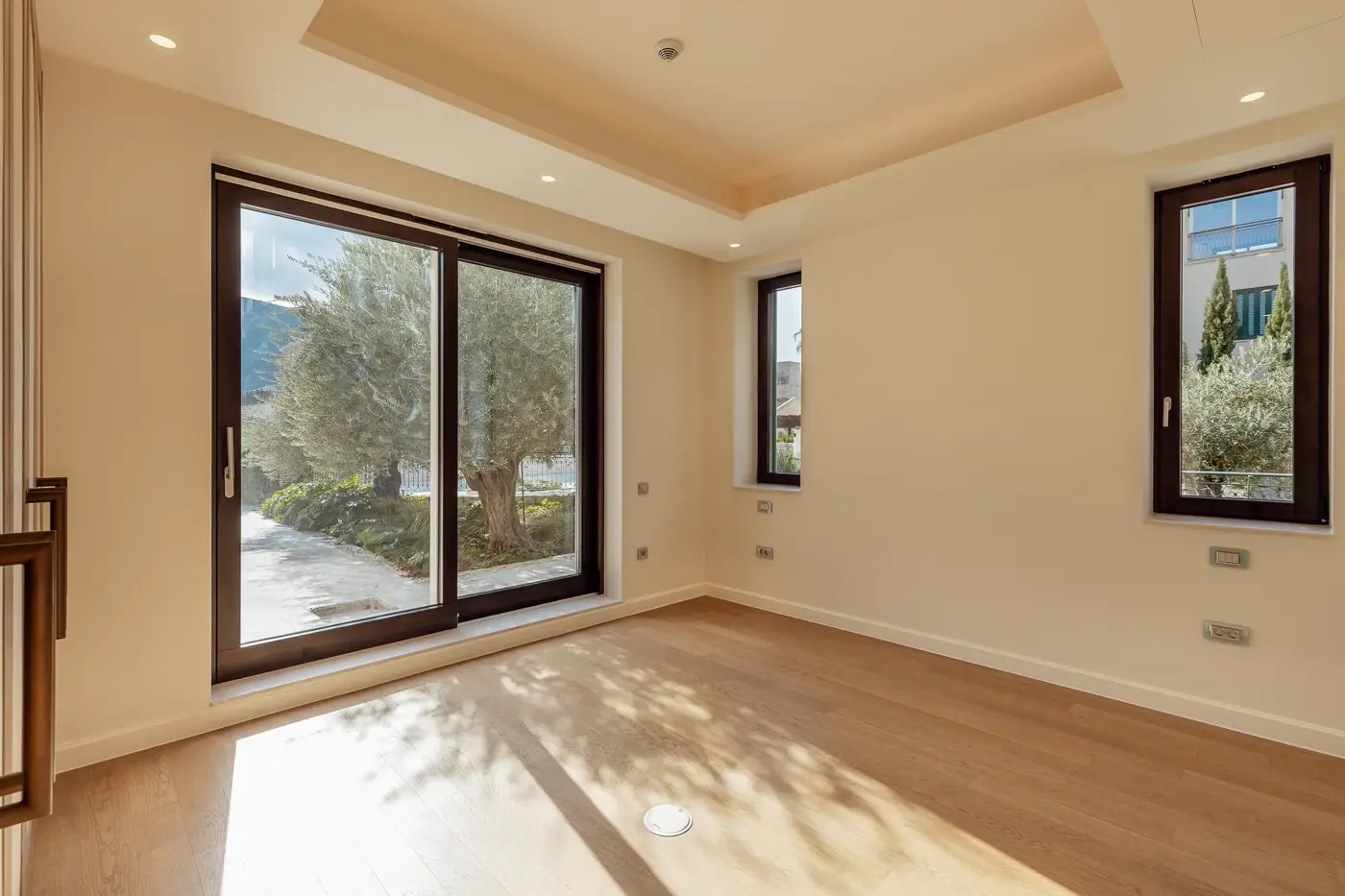 Villa with jacuzzi on the roof terrace, Portonovi Village Residences, Herceg Novi
