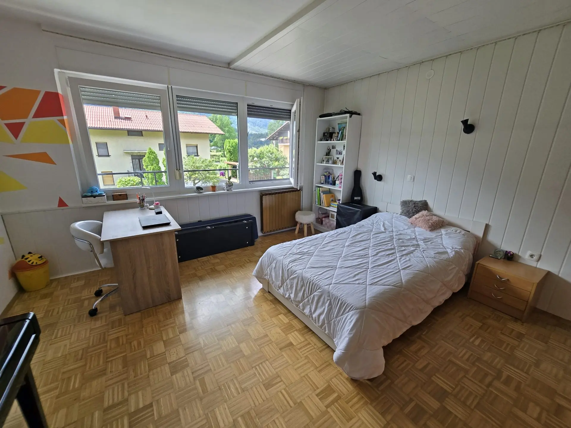 Soca Area – Kobarid, Spacious house with commercial space