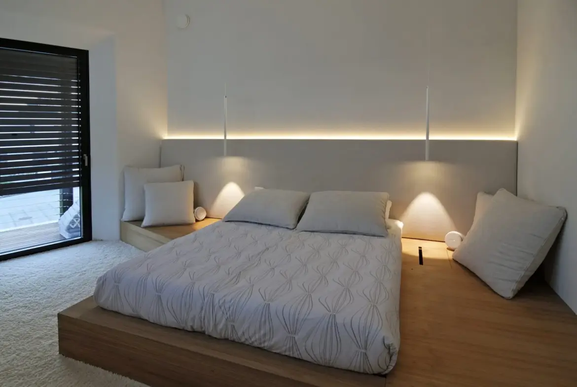 Ljubljana surroundings – Modern and Energy-Efficient Home with Unique “V”-Shaped Architecture