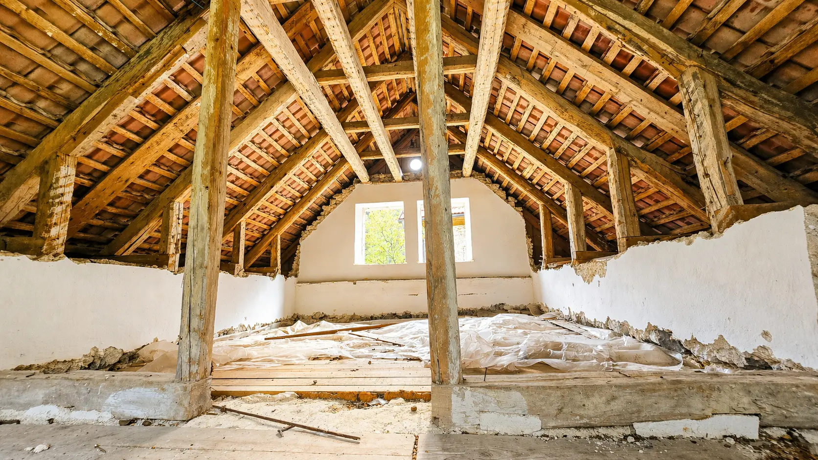 12-1 Idrija–Cerkno Area, Unique 40-Hectare Estate with Private Water Spring