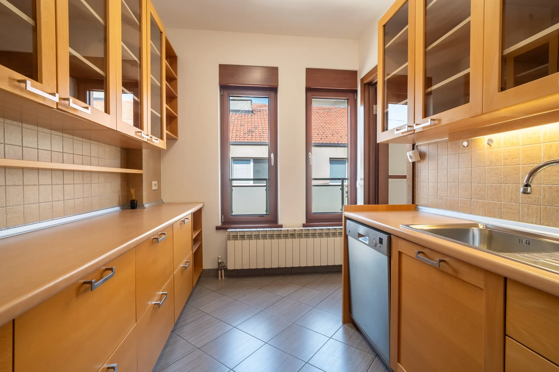12-10-1 5-Bedroom Apartment, 193 m² – Koče Kapetana, Vračar, Belgrade