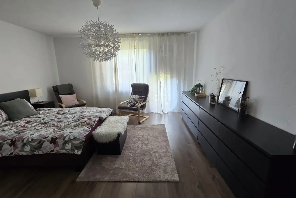 Škofja Loka Area – Spacious Family House with Beautiful Views and Large Garden in Gorenja Vas