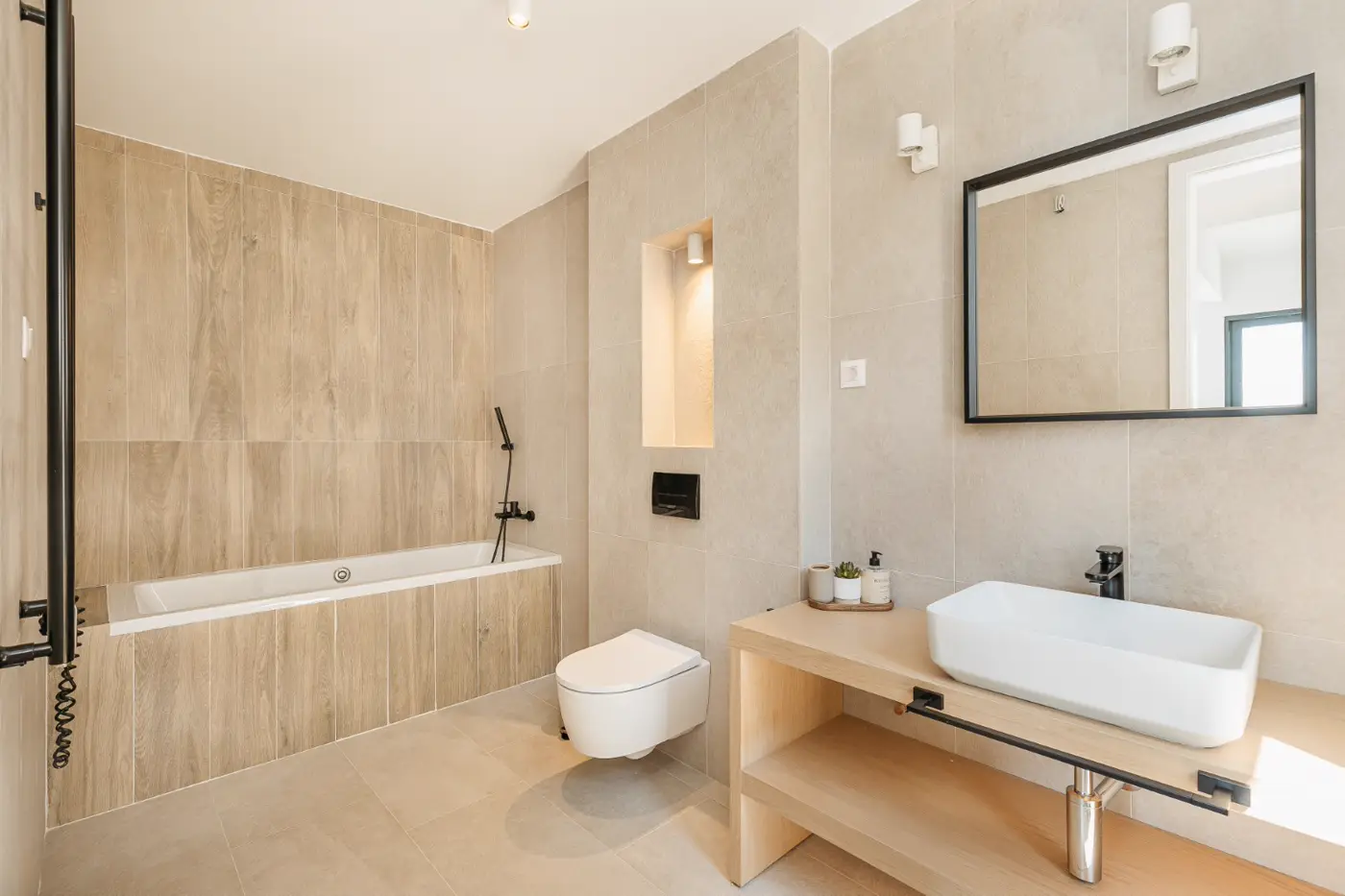 Contemporary villa with pool and open sea view, Blizikuce, Budva