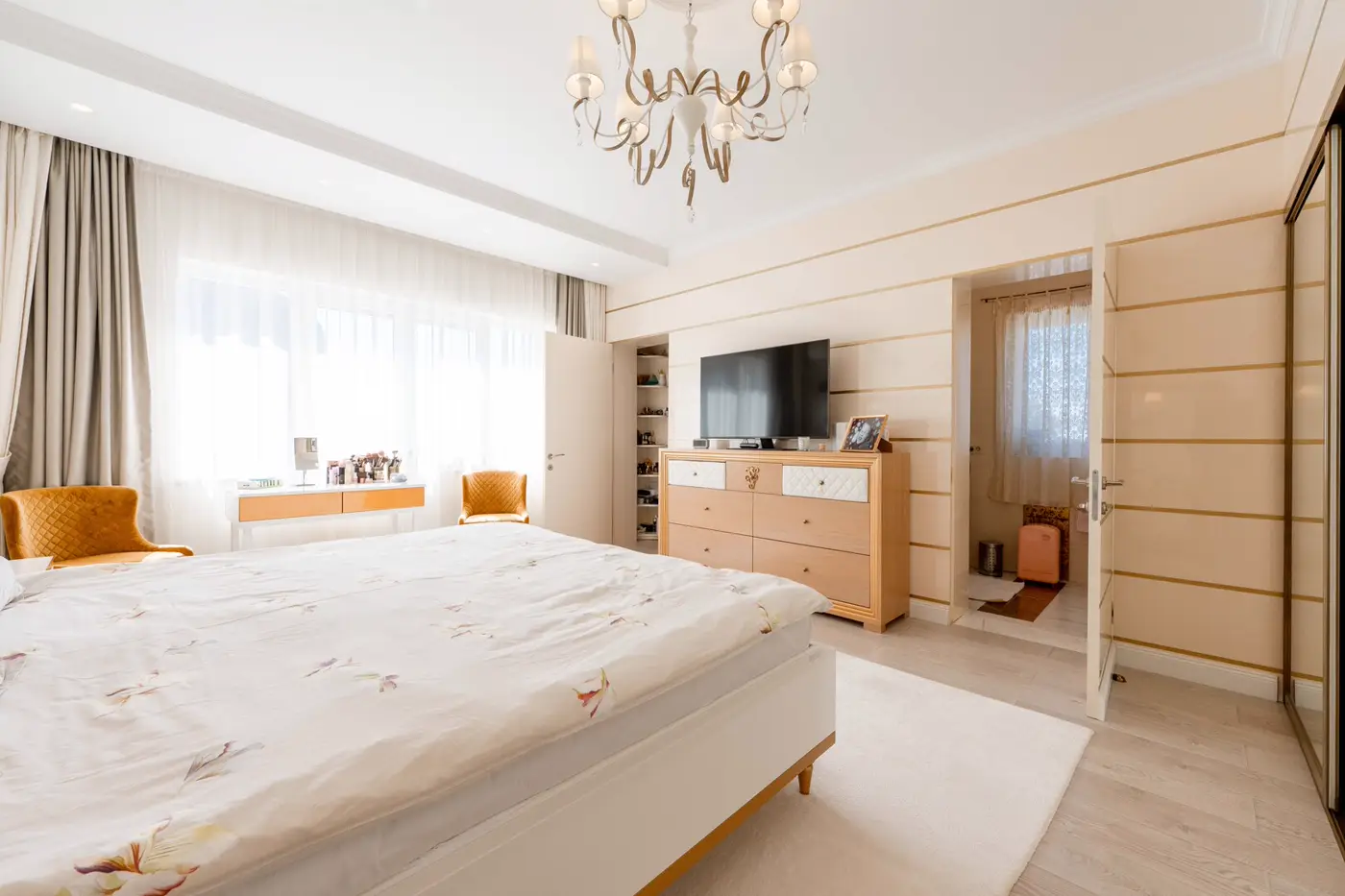 Exclusive residential villa with pool and panoramic sea view, Blizikuće, Budva