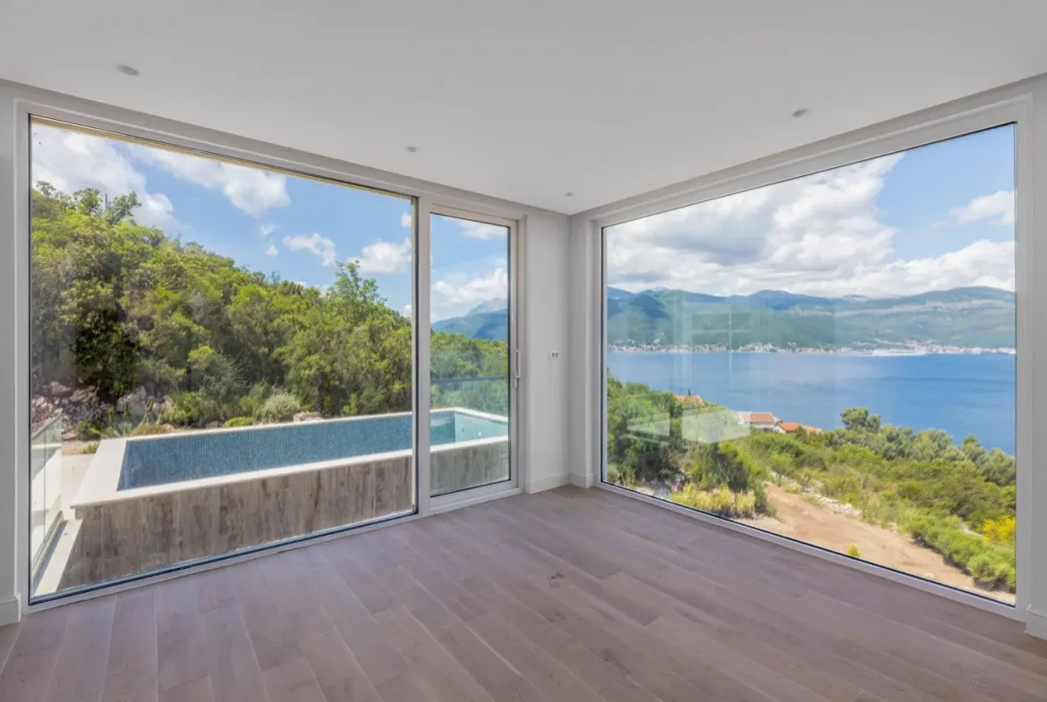 Contemporary villa with private pool and panoramic sea view, Krašići, Tivat
