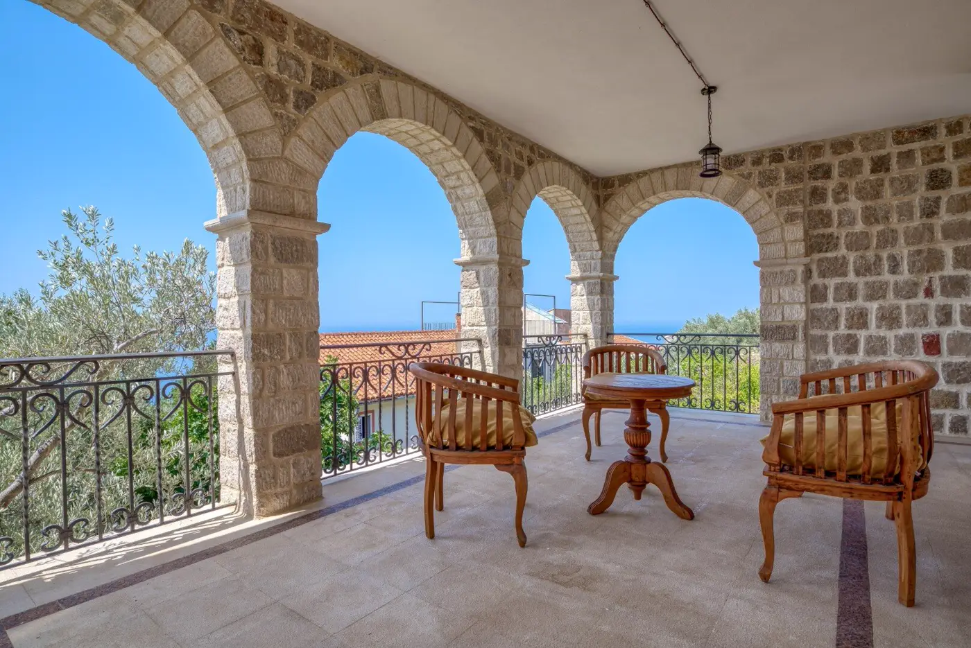 Stone villa with a large urbanized plot and swimming pool, Reževići, Budva