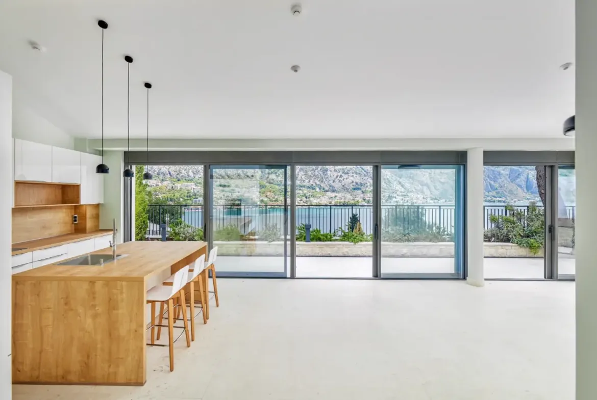 Contemporary villa with pool and bay view, Prčanj, Kotor
