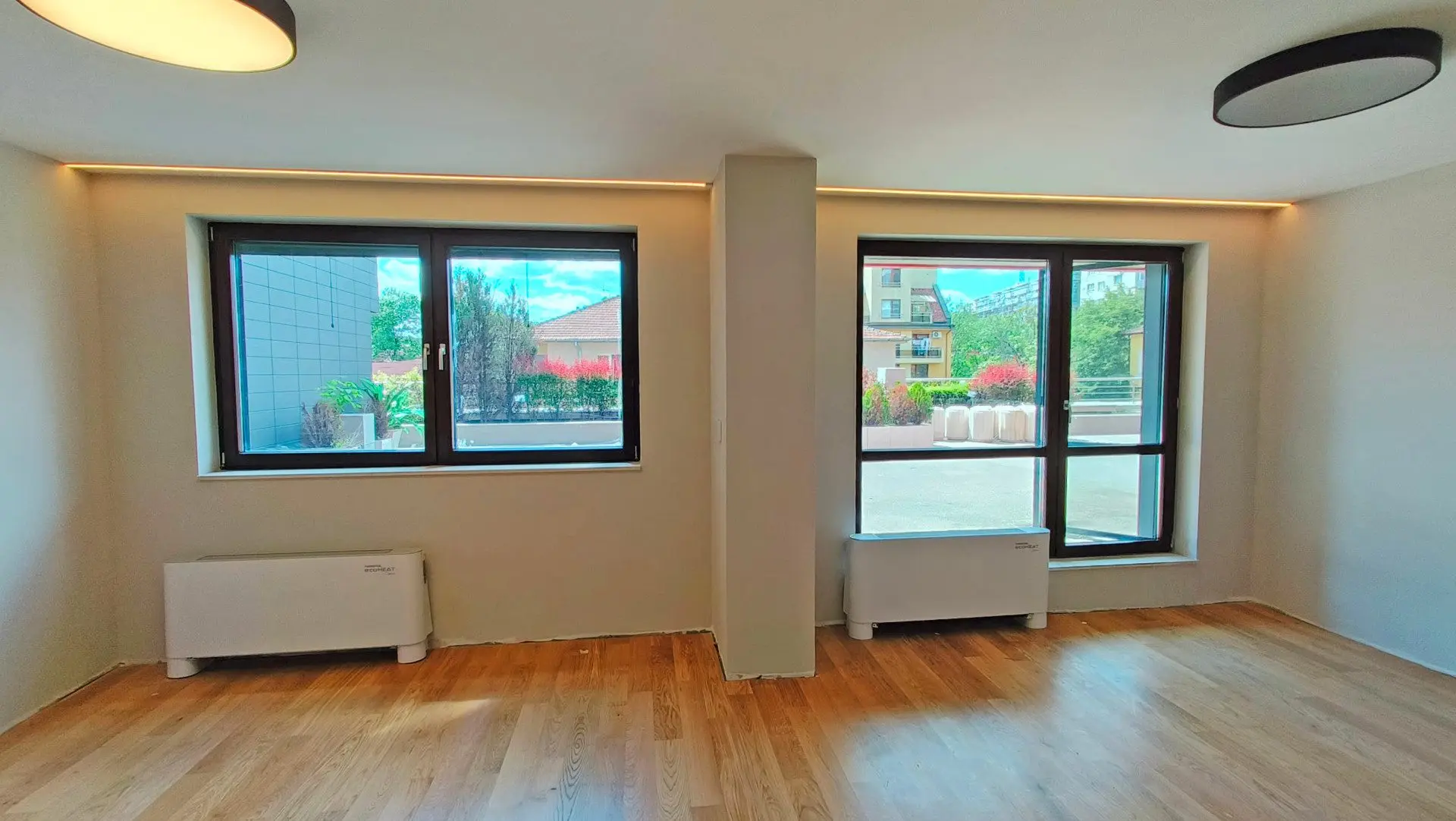 Spacious and fully furnished new apartment in the central part of Sofia