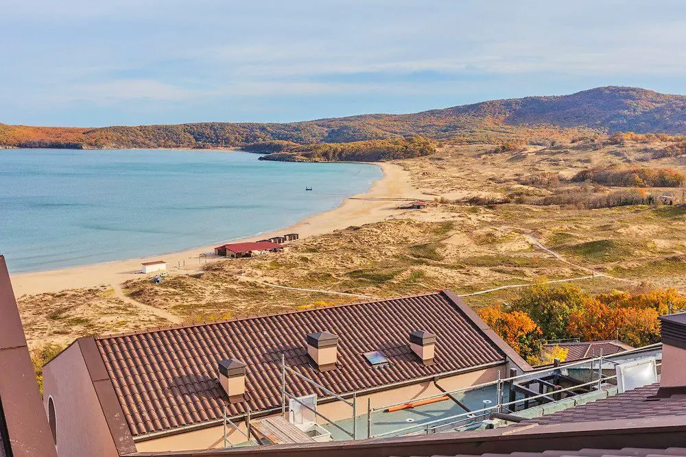 Townhouse in a five-star complex on the seashore