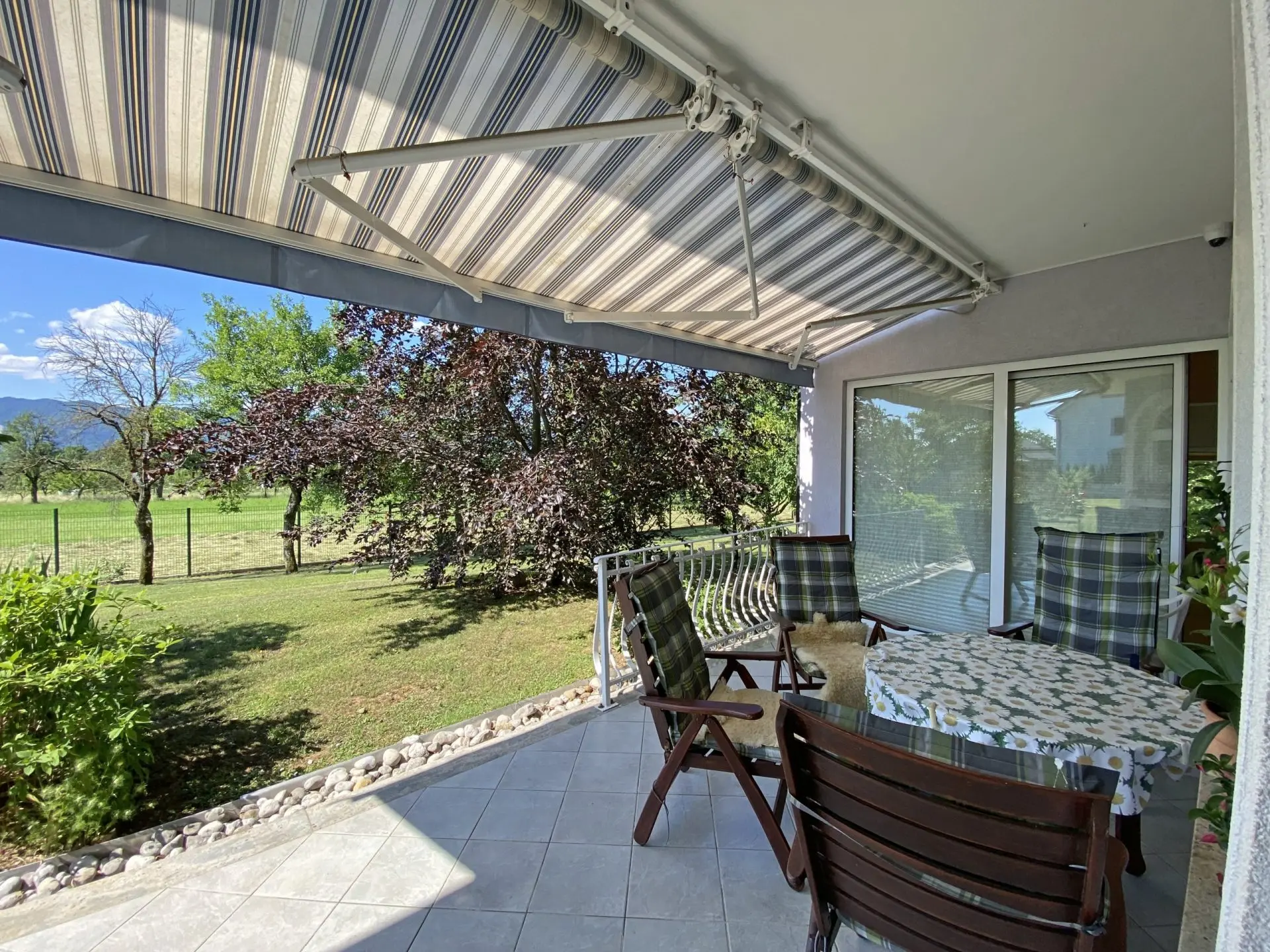Bled area – A spectacular house with a lovely garden and a great view in Begunje