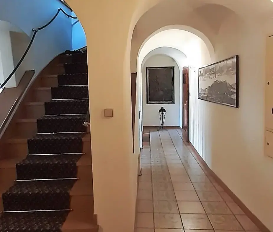 Ljubljana center – A beautiful old town apartment in exclusive location