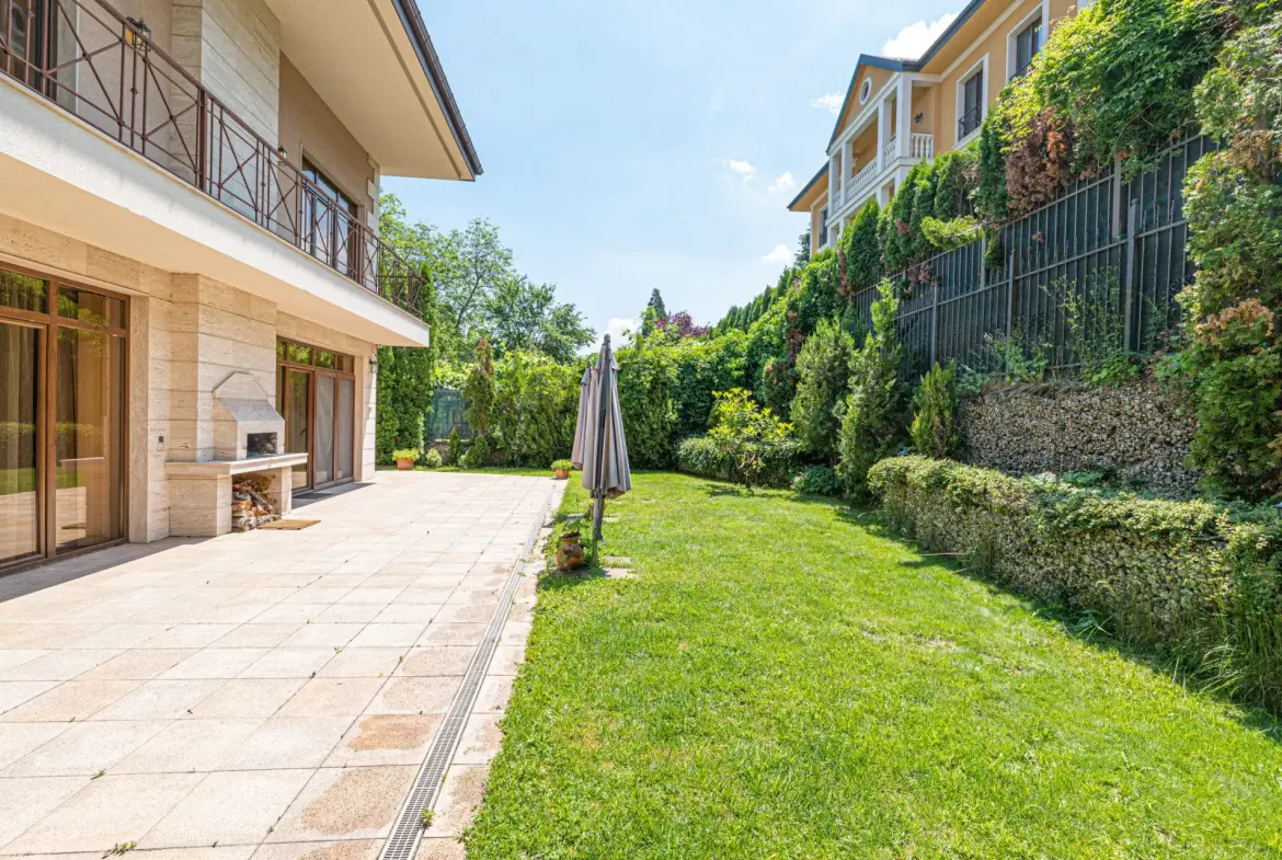 A house with a great location in Boyana district for sale
