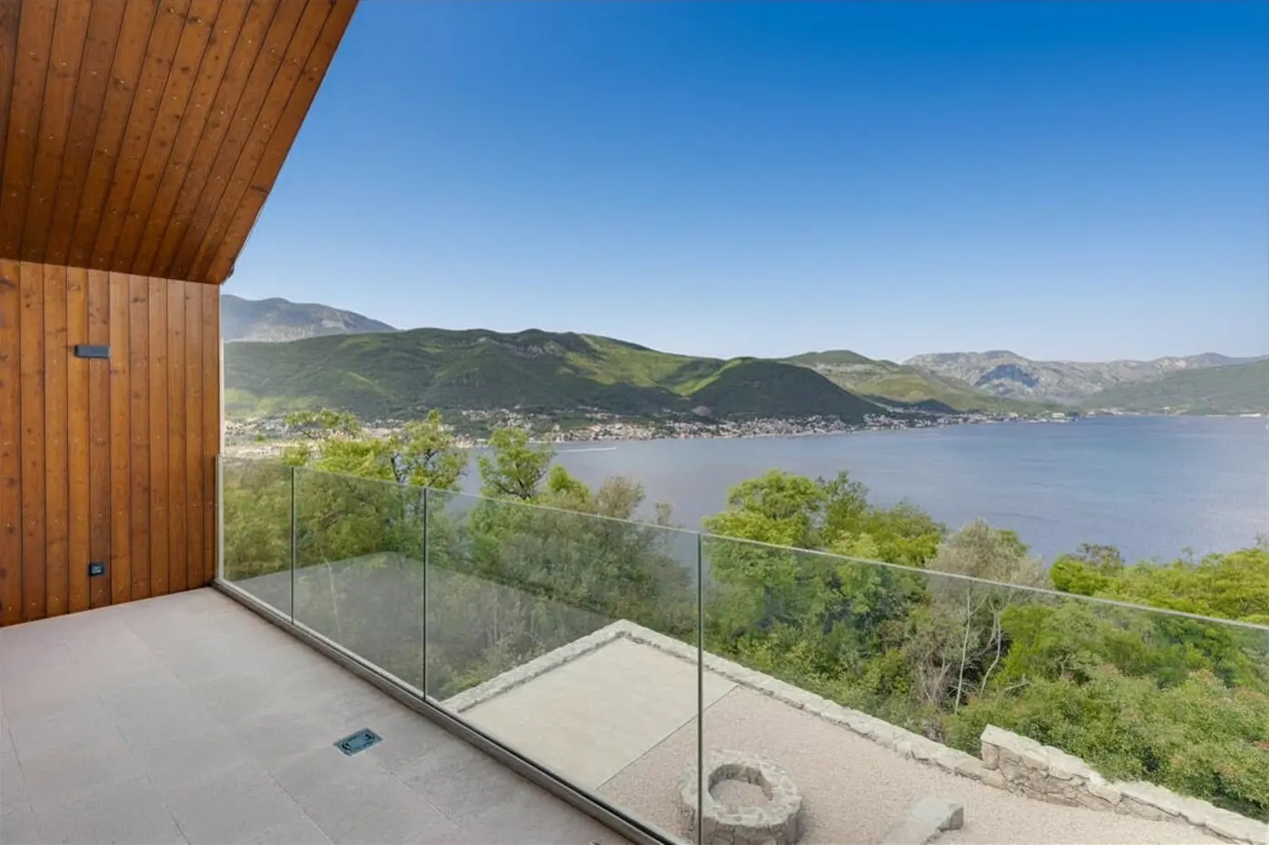 13-11 Two modern villas with panoramic sea views, Zabrdje, Herceg Novi