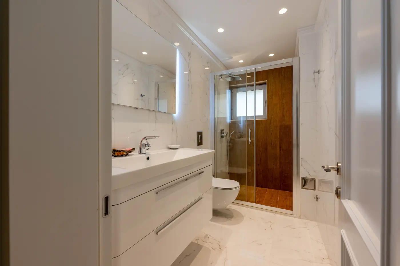 Exclusive residential villa with pool and panoramic sea view, Blizikuće, Budva