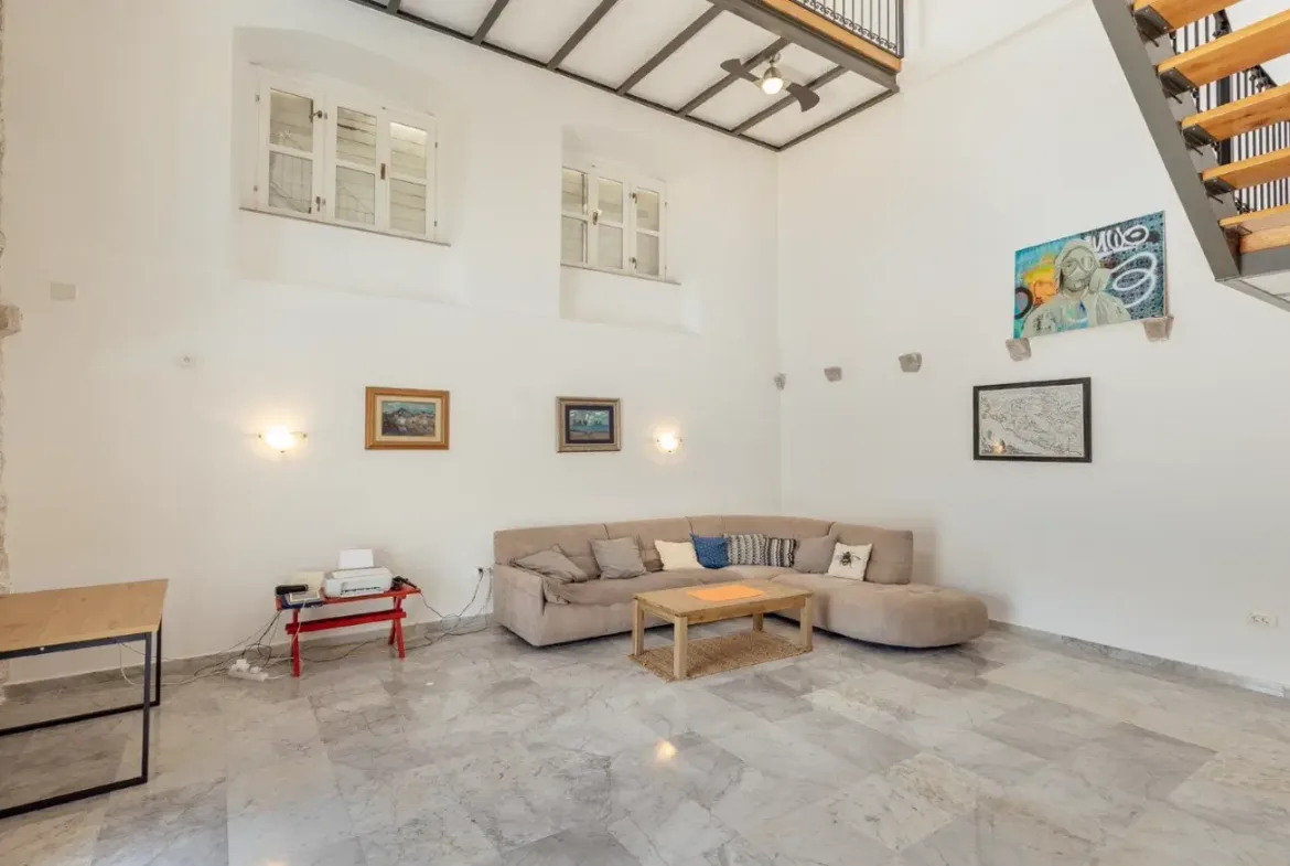 Palazzo Jerovica, a complex of stone villas and houses with a pool and a view of the bay, Kotor