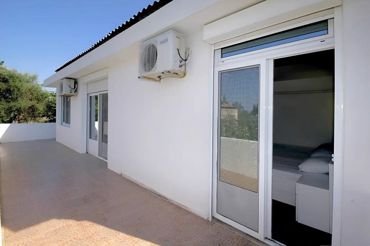 Villa with swimming pool on a plot of 1200m2, Katun Reževići, Budva