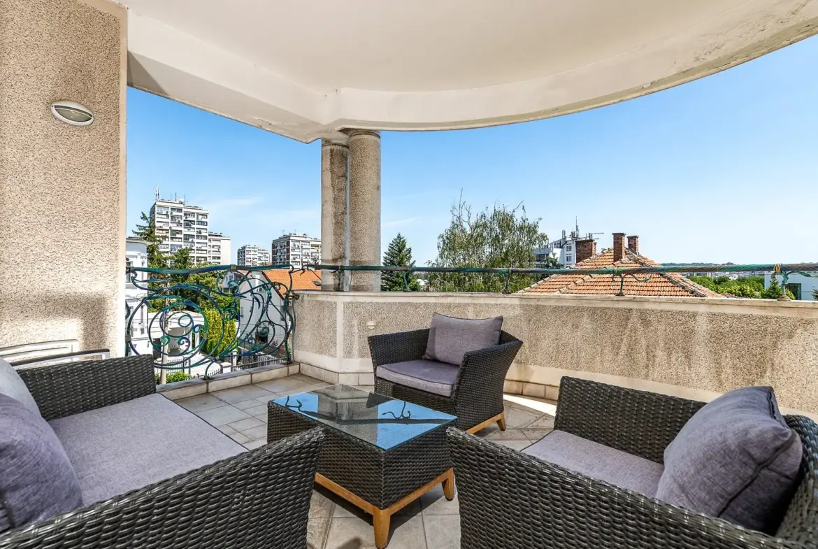 10-Bedroom Villa, 503 m² – Generala Nikodija Stefanovića, Savski venac, Belgrade