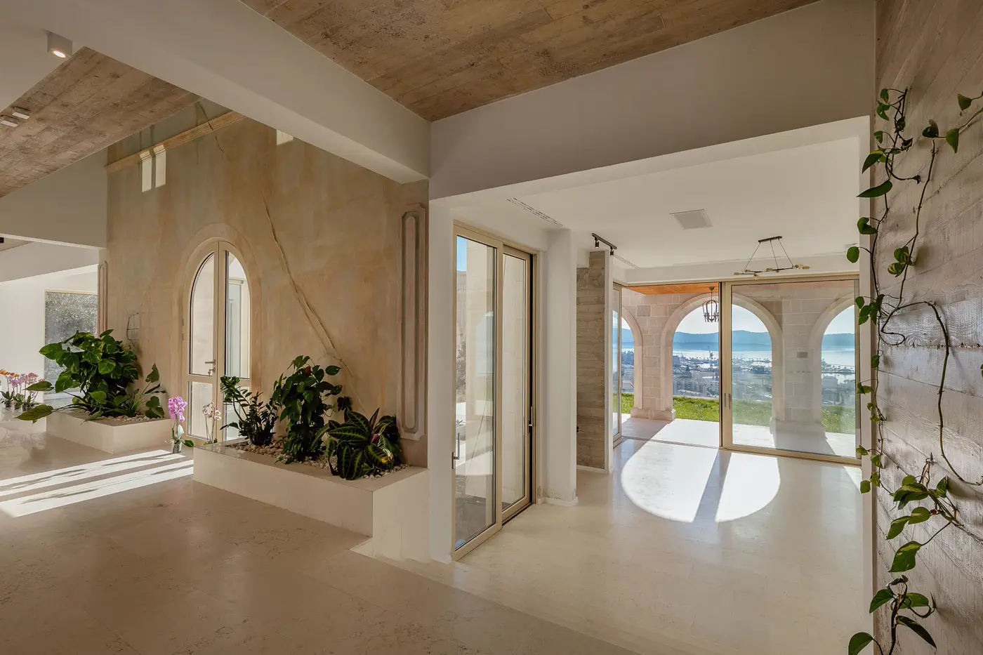 A unique villa with a panoramic view of the sea and Porto Montenegro, Tivat