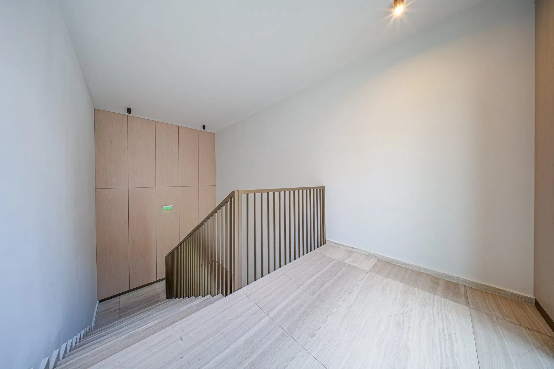 Office in a new elegant building on Cherni Vrah Blvd. for sale