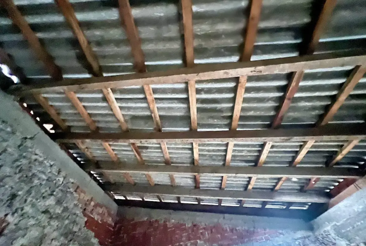 Soča area – Charming House in need of renovation in the Soča Valley