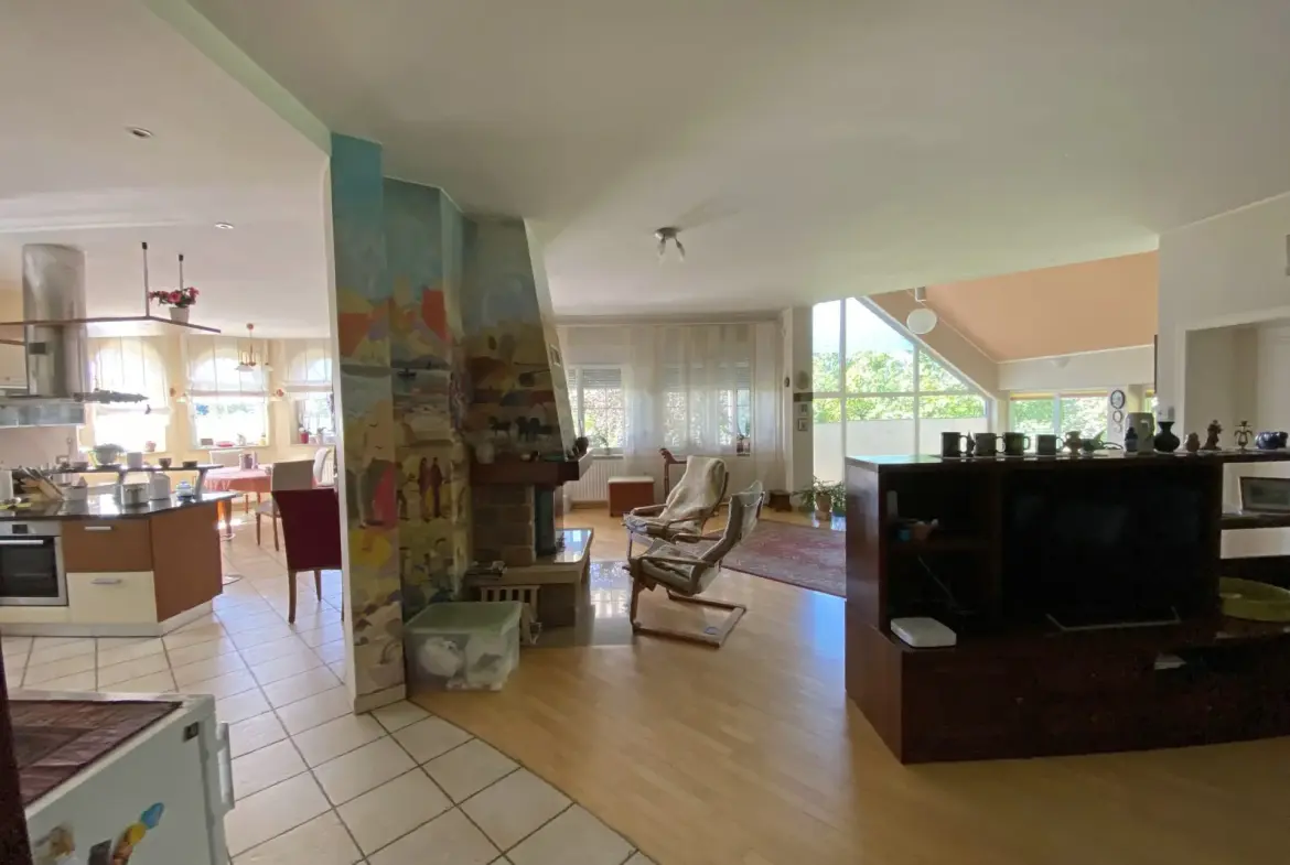 Bled area – A spectacular house with a lovely garden and a great view in Begunje