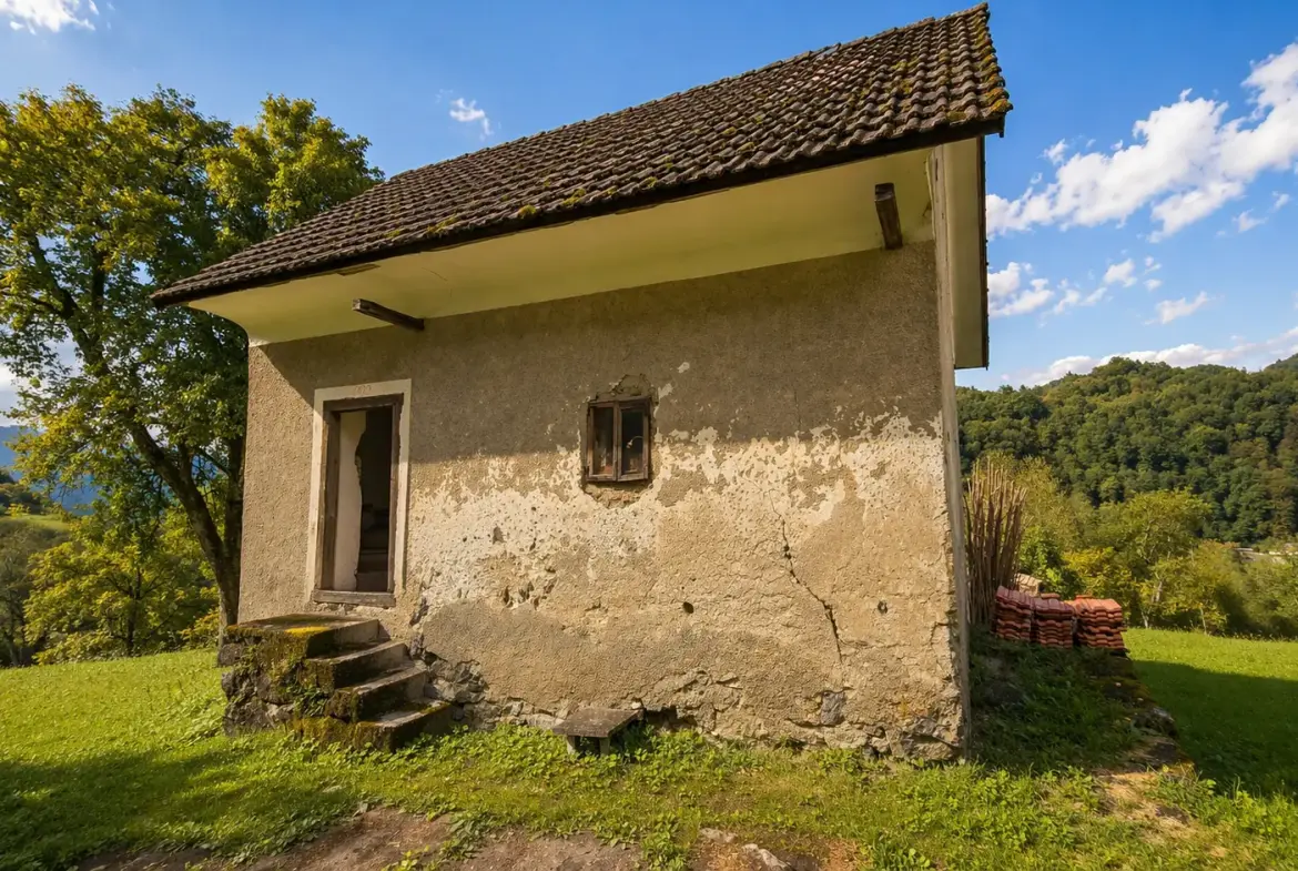 Idrija–Cerkno Area, Unique 40-Hectare Estate with Private Water Spring