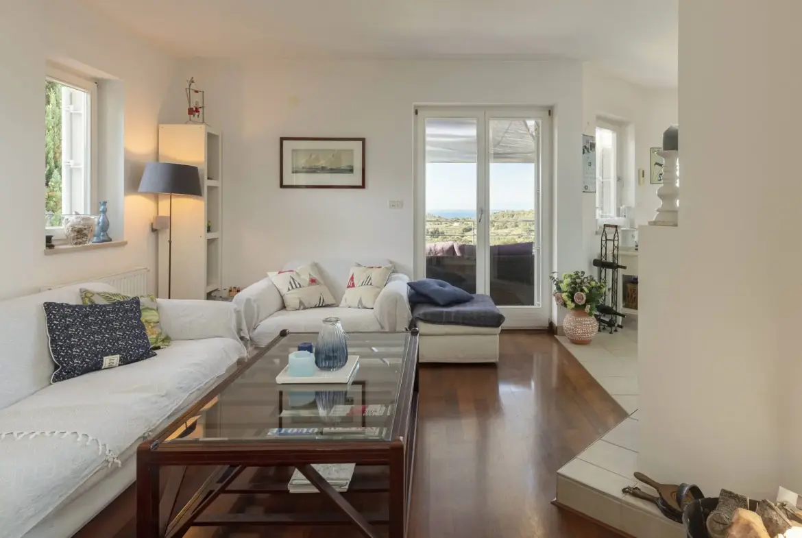 The Coast – Modern vila with spectacular views