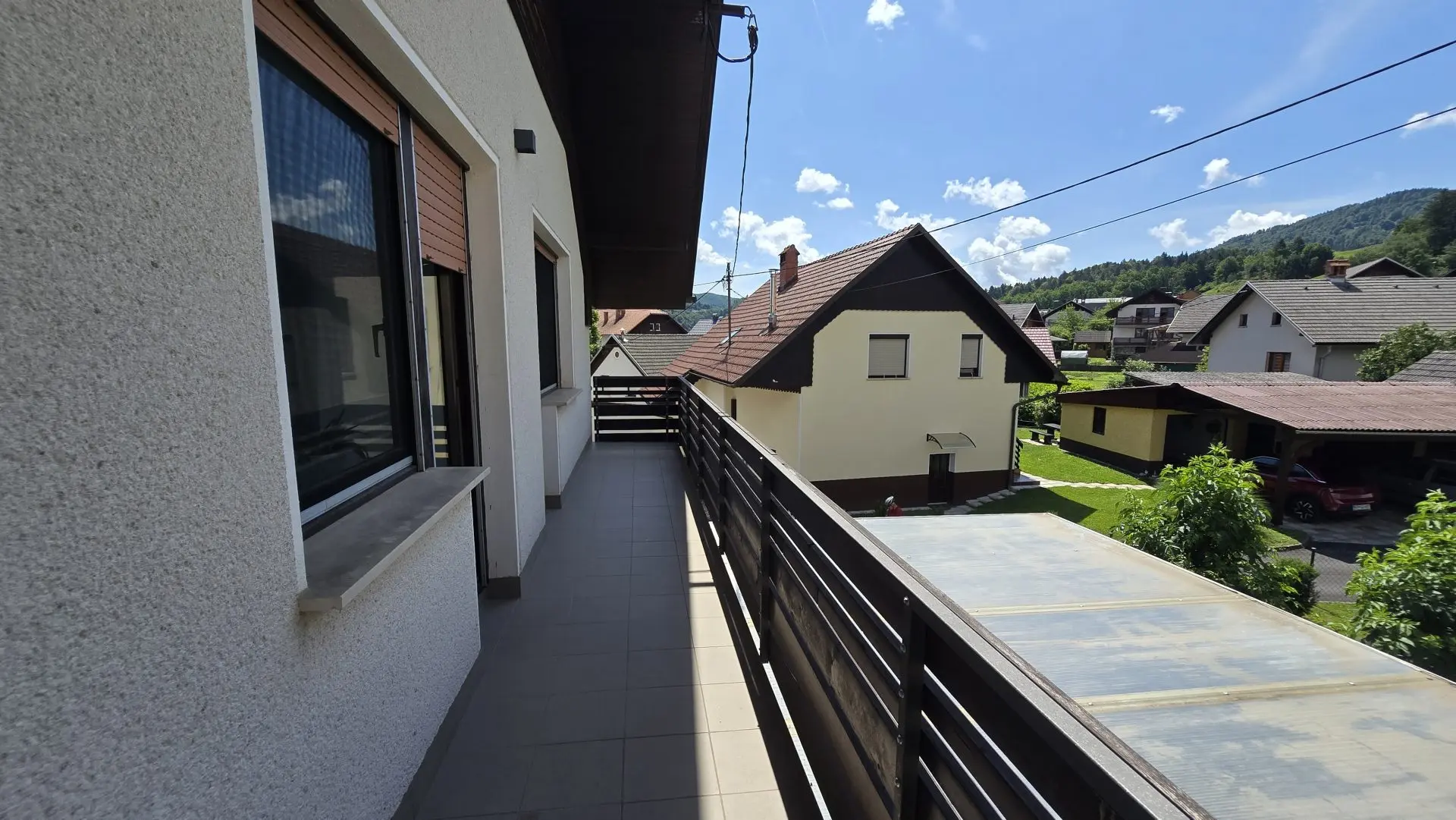 Škofja Loka Area – Spacious Family House with Beautiful Views and Large Garden in Gorenja Vas