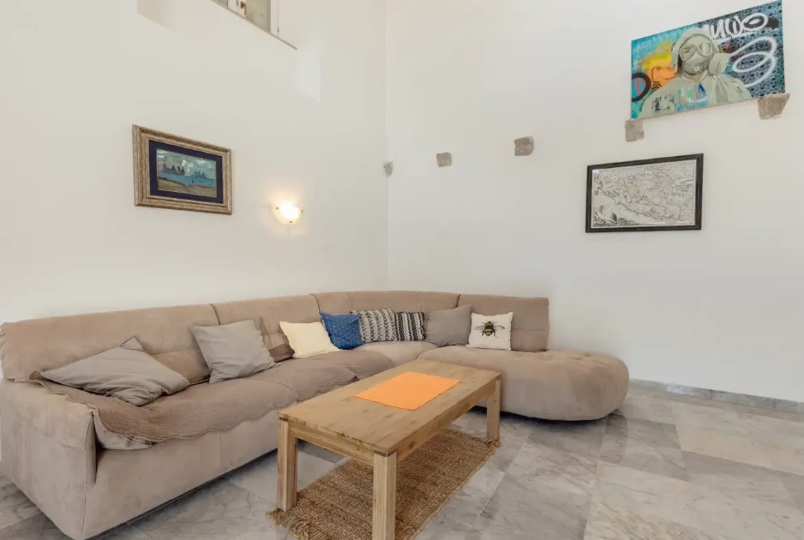 Palazzo Jerovica, a complex of stone villas and houses with a pool and a view of the bay, Kotor