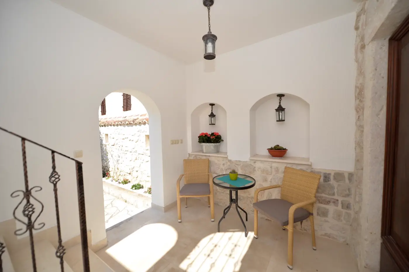 Historic stone villa on the first line to the sea, Prcanj, Kotor