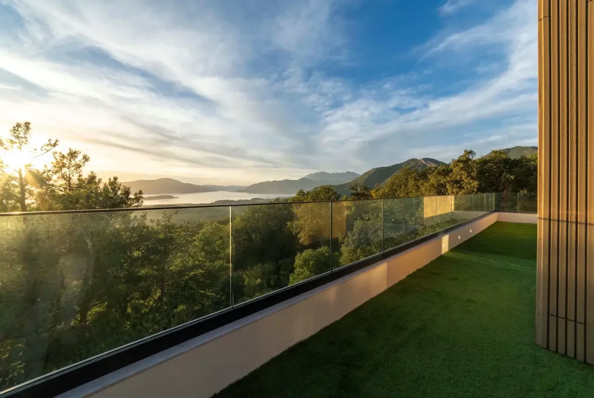 Modern family villa with pool and panoramic view, Kavač, Kotor