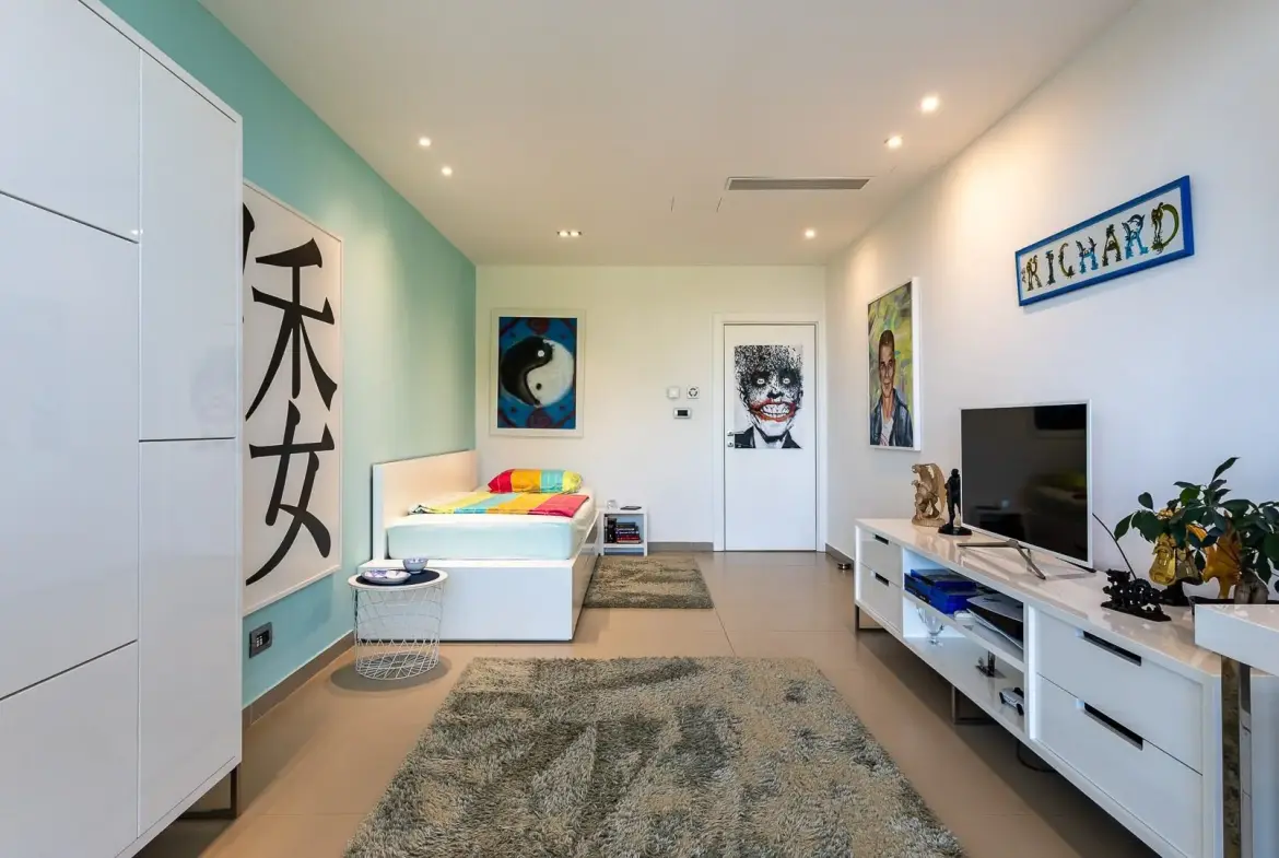 4-Bedroom Villa, 732 m² – Senjačka, Savski venac, Belgrade