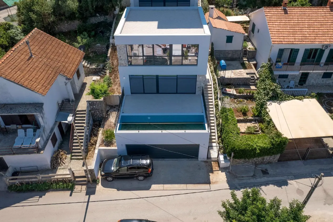 14-93 Newly built villa with pool and sea view, Krašići, Tivat