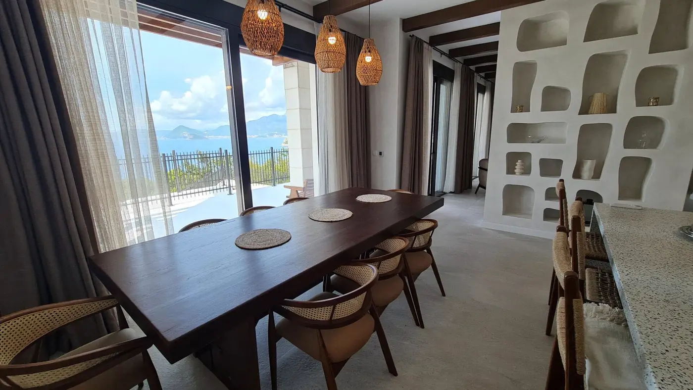 Three-story villa with pool and panoramic sea view, Skočiđevojka, Budva
