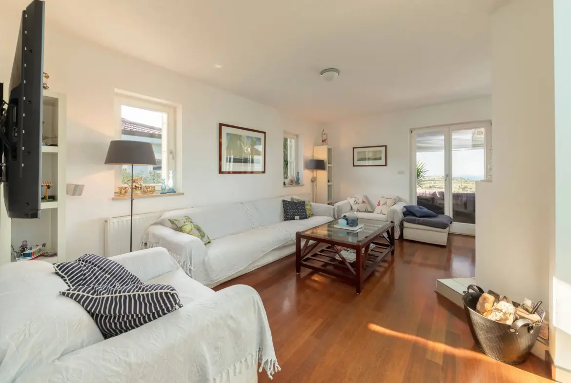 The Coast – Modern vila with spectacular views
