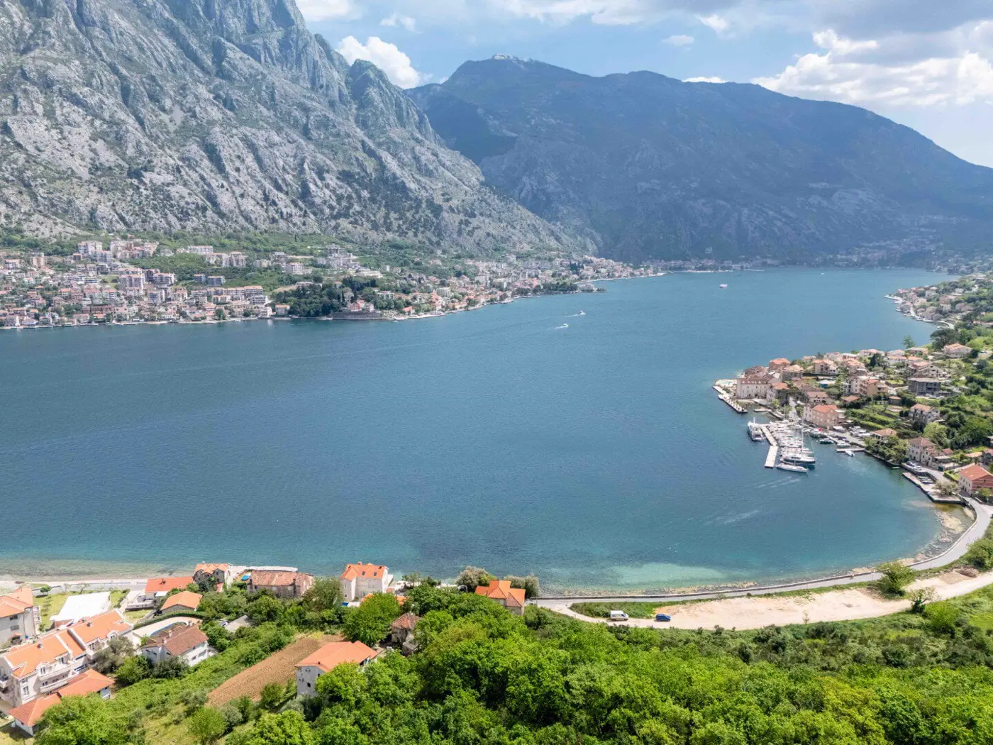 Stone palace for renovation on the first line to the sea, Prčanj