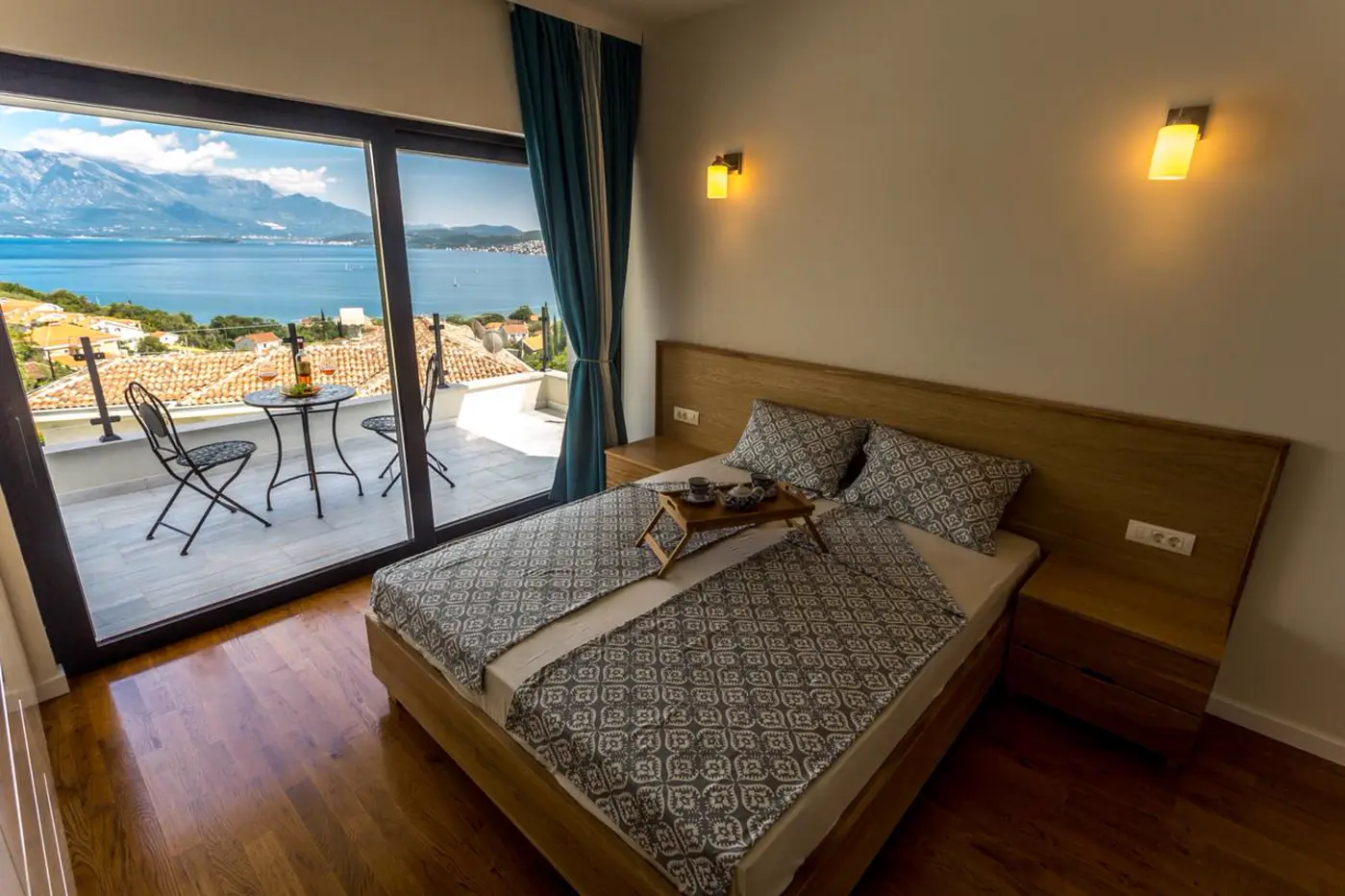 Modern villa with a swimming pool and sea view, Đenovići, Herceg Novi