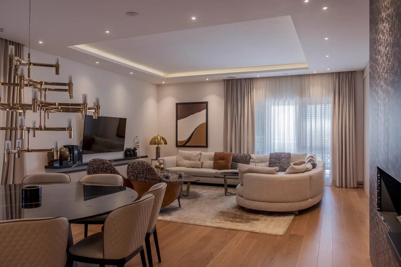Three-room designer villa with pool, Podgorica