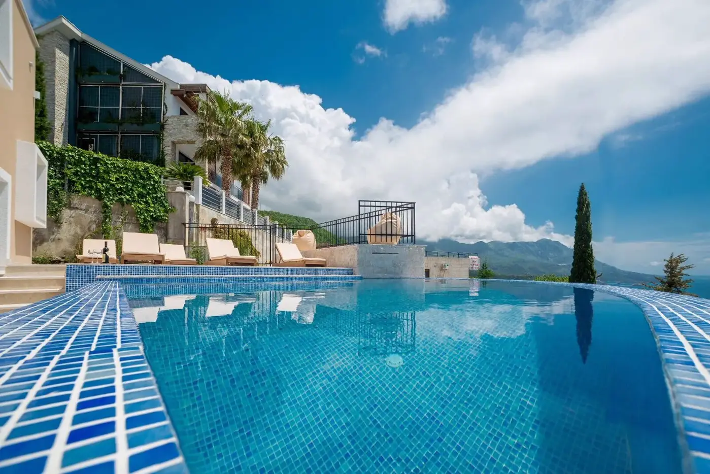 New three-room villa with pool, Becici, Budva
