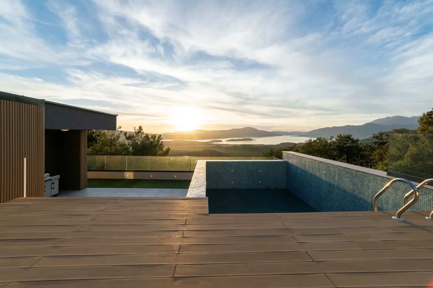 Modern family villa with pool and panoramic view, Kavač, Kotor